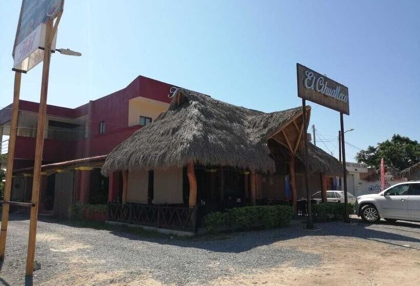 El Cihualteco Hotel Restaurante Bar