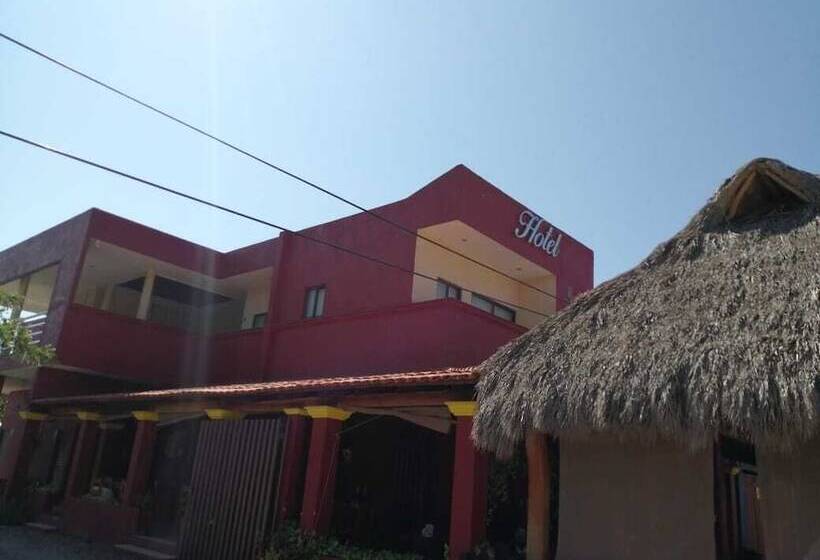 El Cihualteco Hotel Restaurante Bar