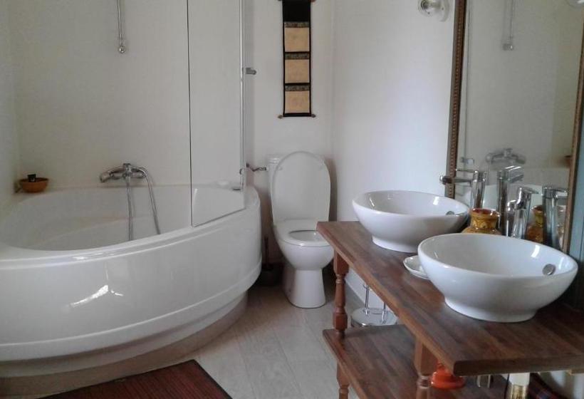 فندق Auberge Du Relais D'auniac