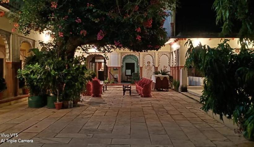 فندق Bassi Fort Palace Chittorgarh