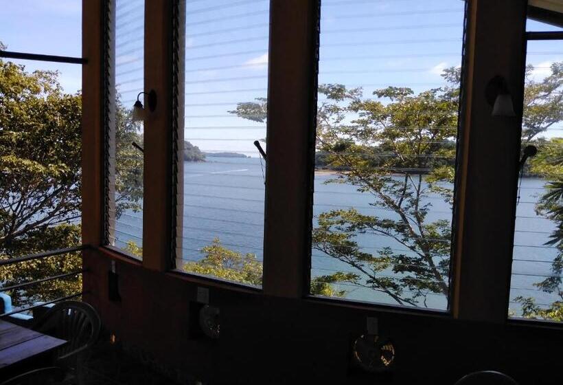 Отель Boca Brava Lodge