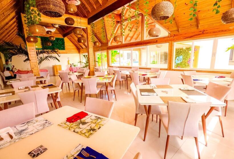 ホテル Caribbean Coral