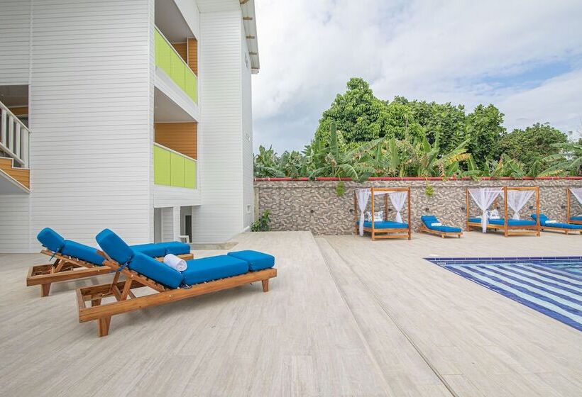 ホテル Caribbean Coral