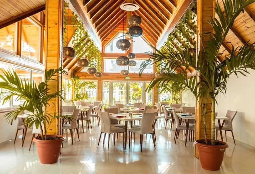 ホテル Caribbean Coral