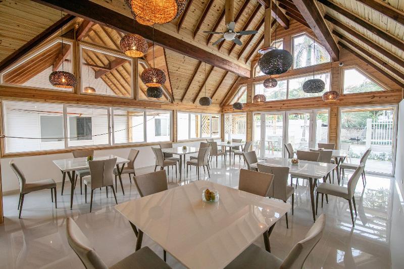 ホテル Caribbean Coral