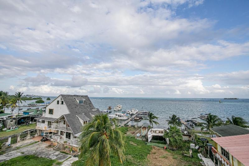 ホテル Caribbean Coral