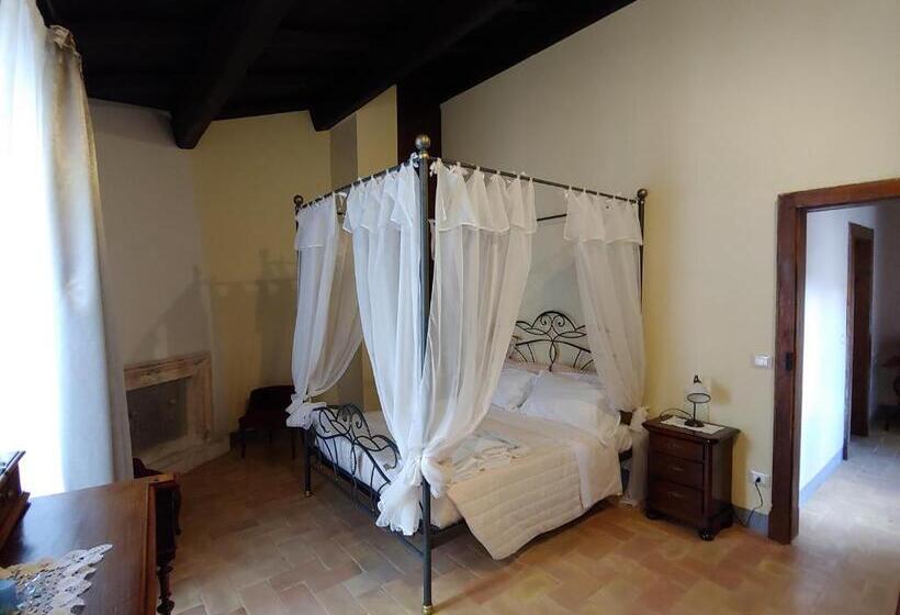 Отель Castello Di Fagnano Albergo Diffuso & Spa