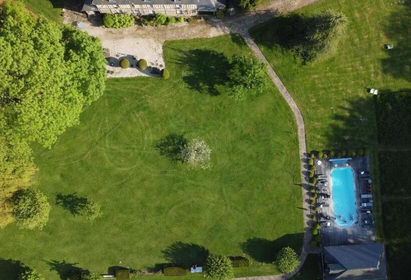 فندق Clos Masure