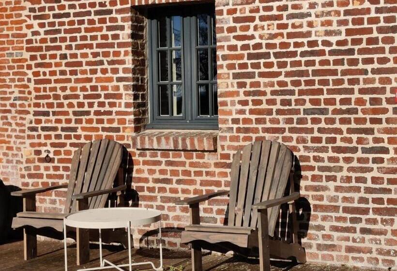 فندق Clos Masure