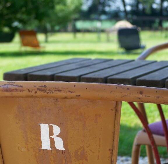 فندق Clos Masure