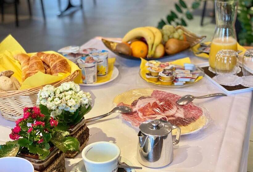 בית מלון כפרי Hirschen Hinwil