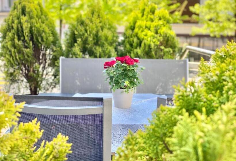 בית מלון כפרי Hirschen Hinwil