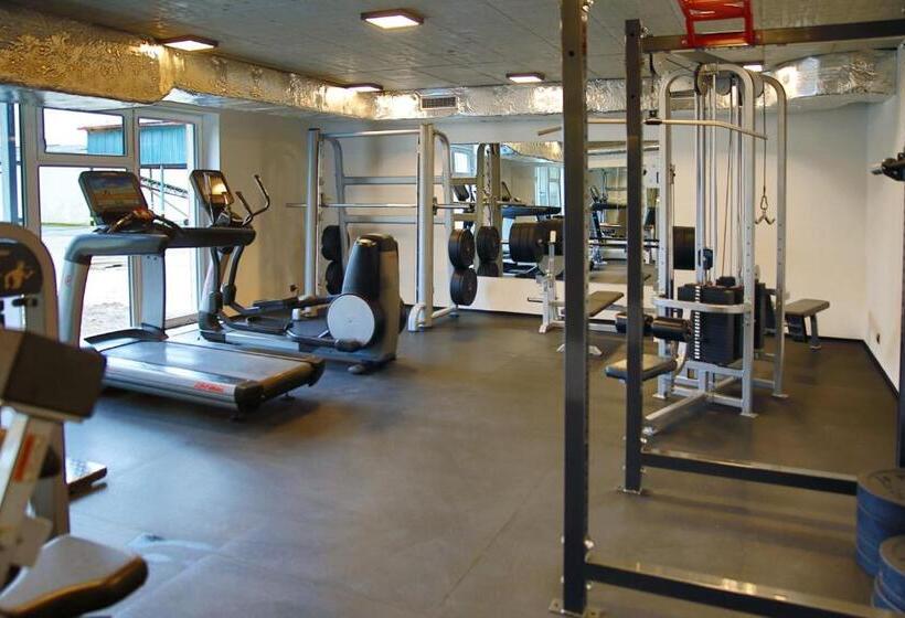 בית מלון כפרי Národní Dům Podbořany