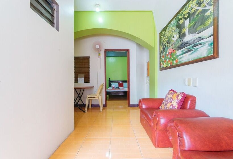 호텔 Reddoorz Plus @ San Nicolas Agoo