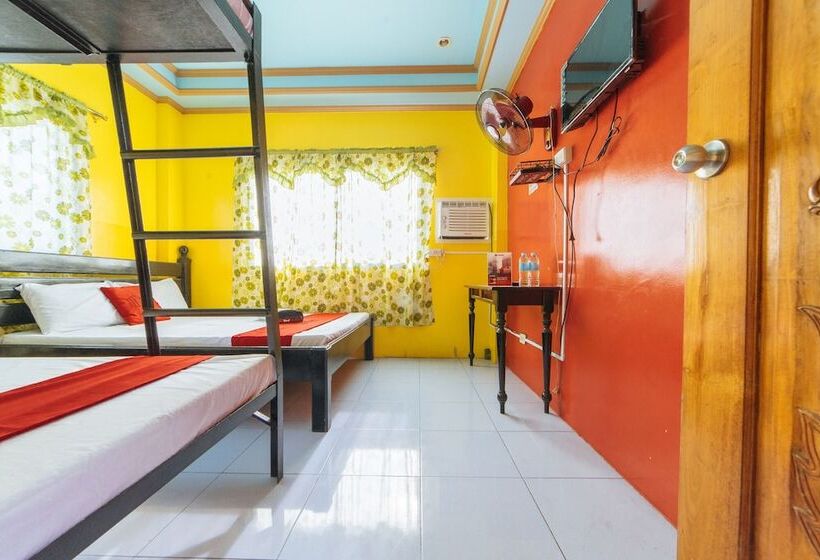 호텔 Reddoorz Plus @ San Nicolas Agoo