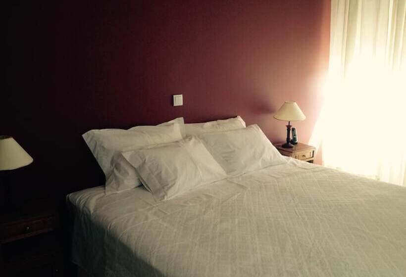 فندق Sonetos Do Tejo