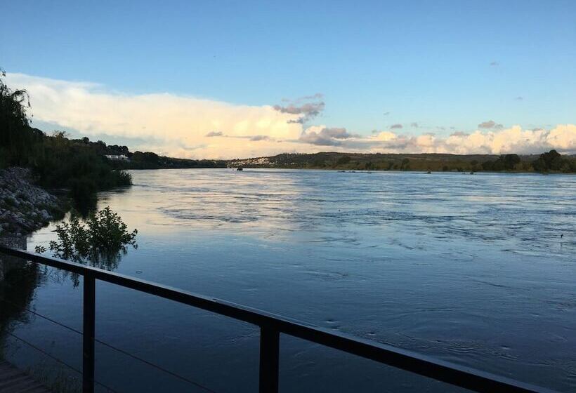 فندق Sonetos Do Tejo