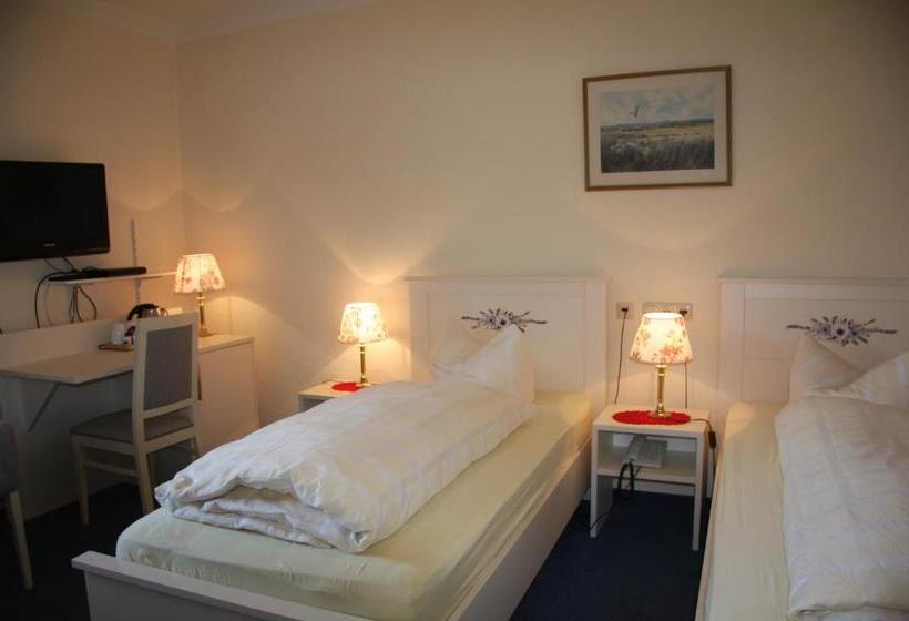 فندق Und Restaurant Knesebecker Hof