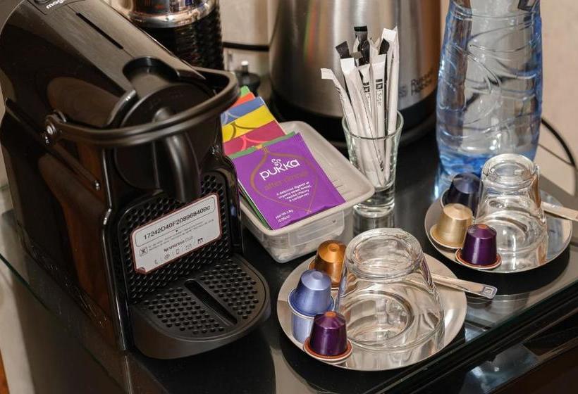 פנסיון Beach House B&b