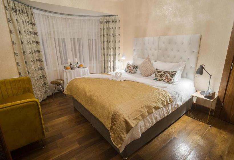 פנסיון Beach House B&b