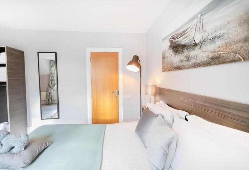 بنسيون Caravogue House