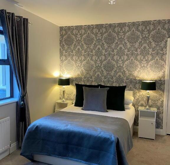 Пансион Killaran House