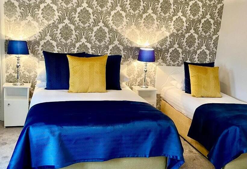 Пансион Killaran House