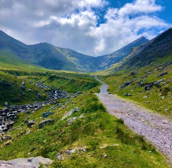 Пансион Killaran House