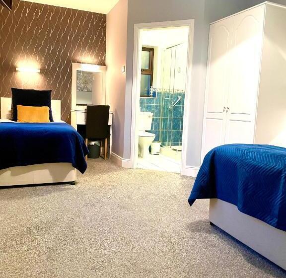 Пансион Killaran House