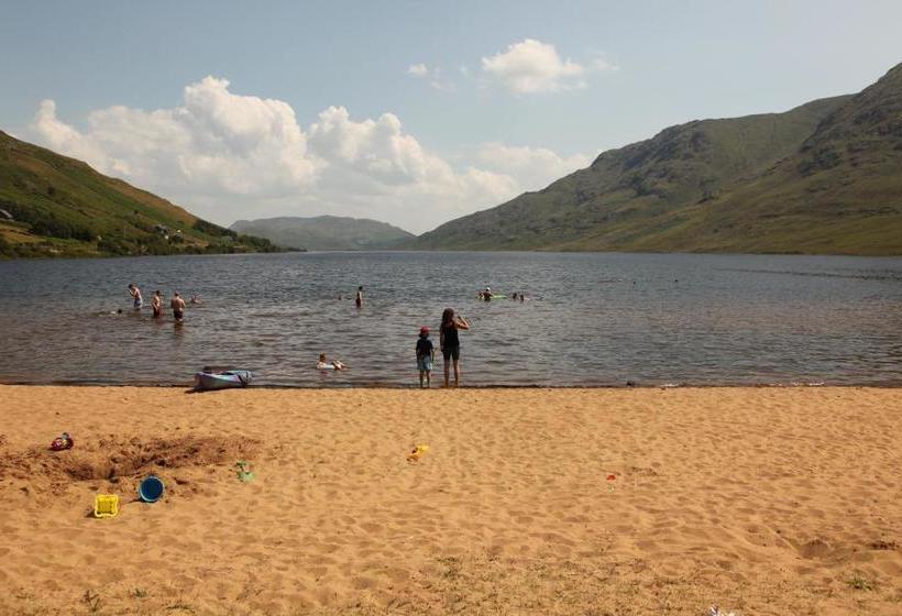 פנסיון Roscaoin House