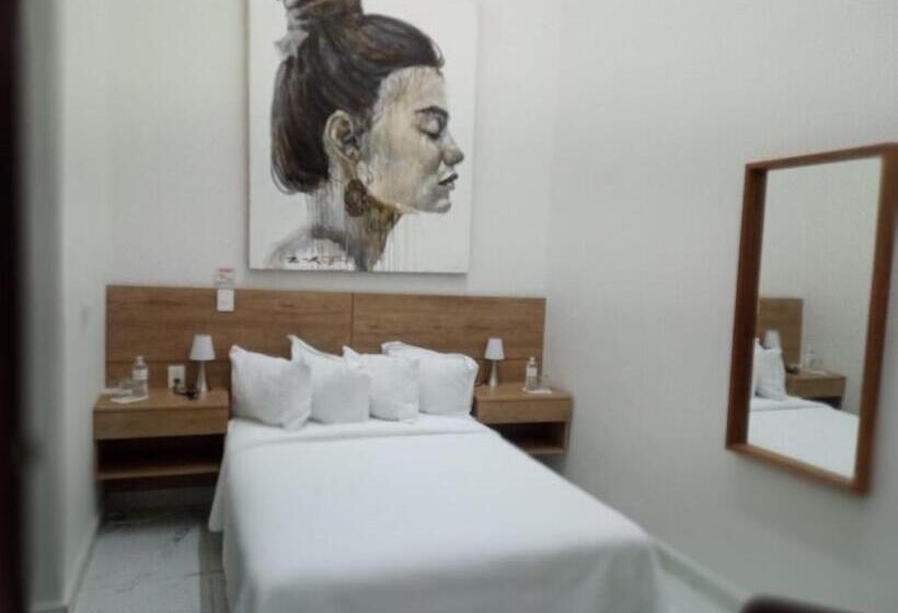 Vía Real Hotel Boutique