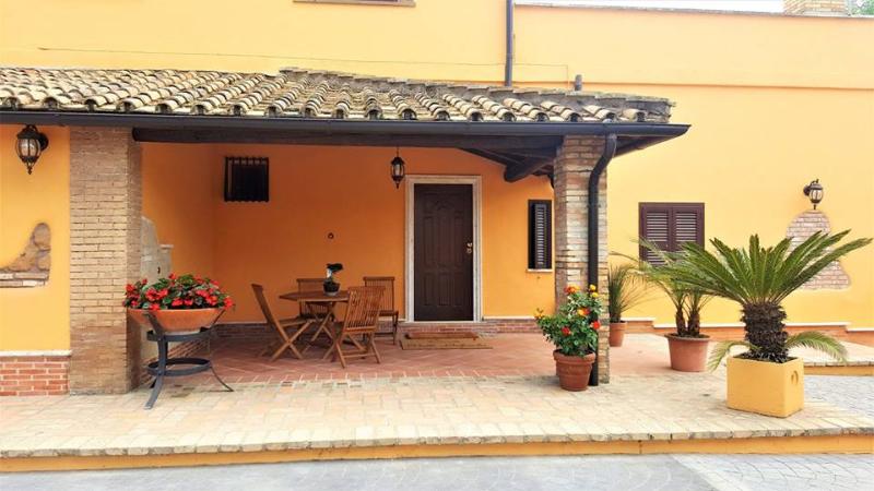 住宿加早餐  Casale Valle Palomba