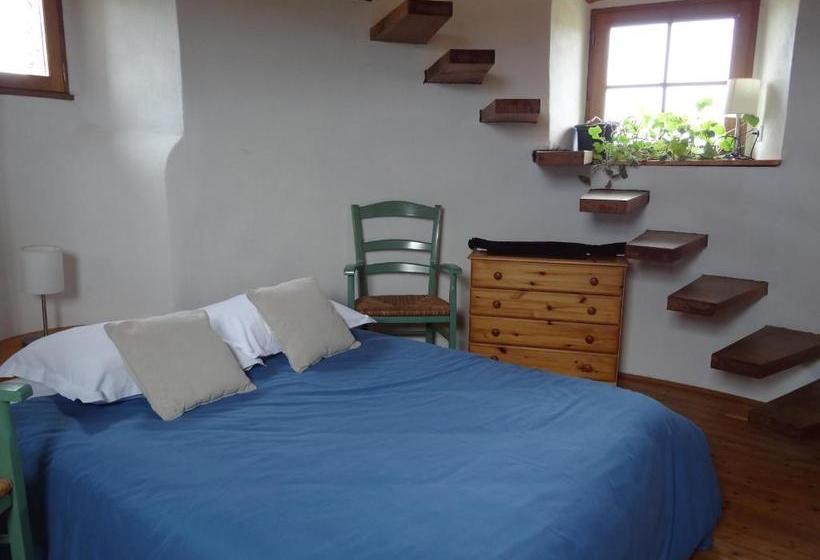 Bed and Breakfast La Tour Du Moulin Géant