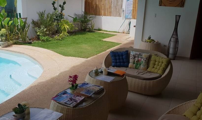 هتل Alona Beach Side Inn