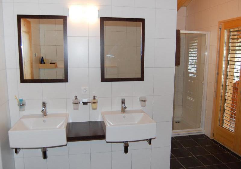 Отель Le Mayen 14