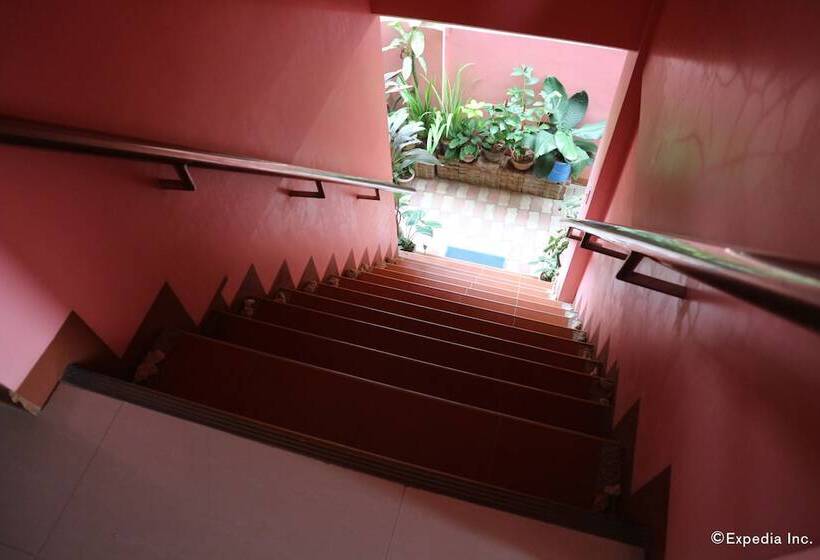 فندق M.n. Boracay Lodge Inn