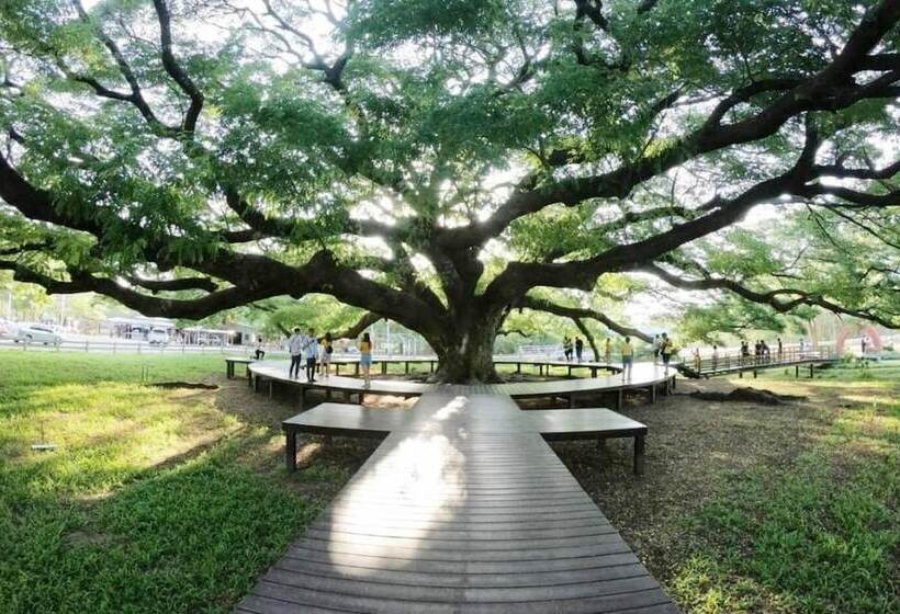 호텔 Monaz River Kwai Kanchanaburi