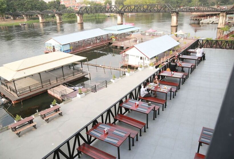 호텔 Monaz River Kwai Kanchanaburi