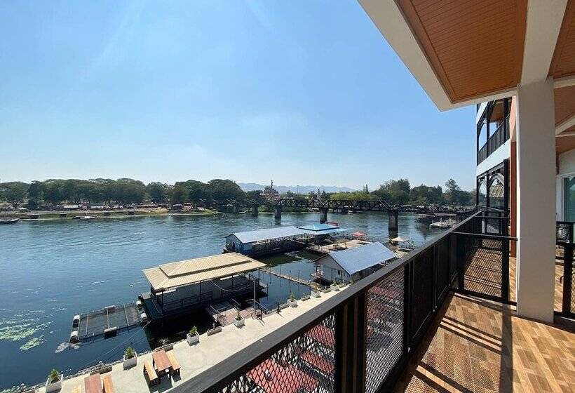 호텔 Monaz River Kwai Kanchanaburi