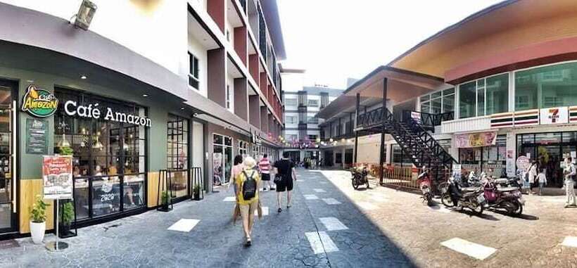 호텔 Monaz River Kwai Kanchanaburi