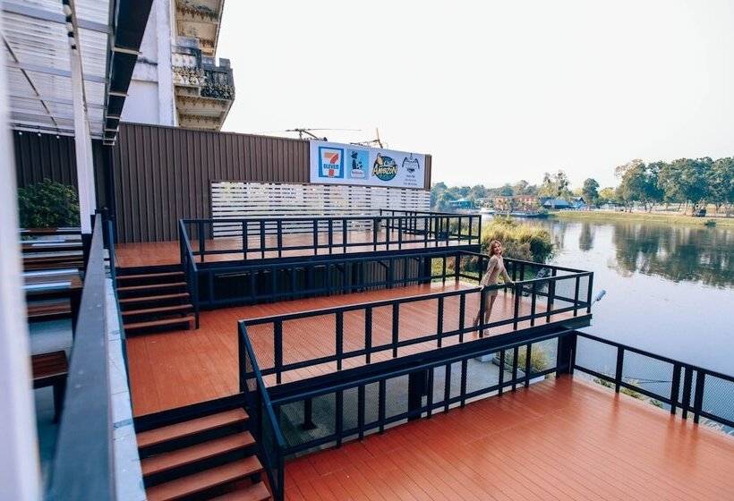 호텔 Monaz River Kwai Kanchanaburi