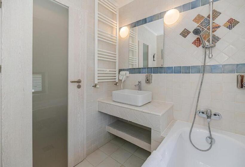 בית מלון כפרי Pensiunea Hilltop