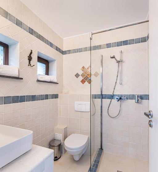 בית מלון כפרי Pensiunea Hilltop