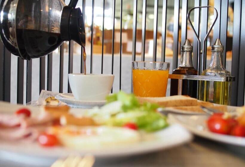 The Canal 304 Hotel And Residence