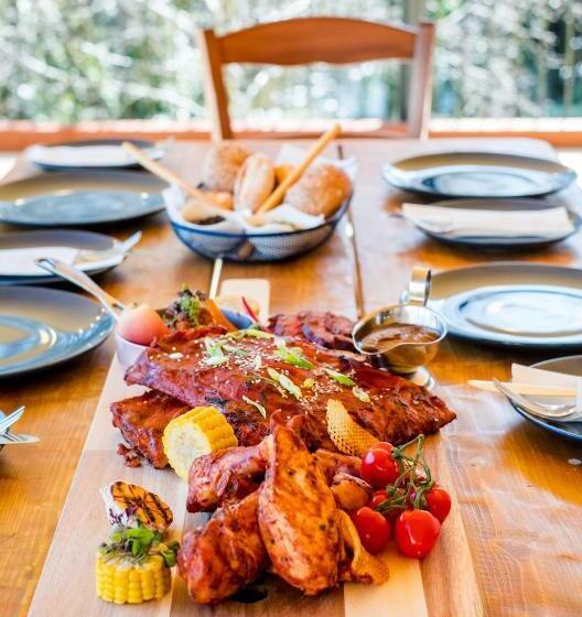 ホテル The Lodge At Woodenbridge