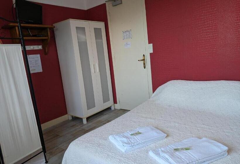 بنسيون La Cocotte Normande