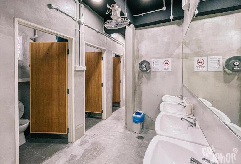 Attrus By Lse   Hostel