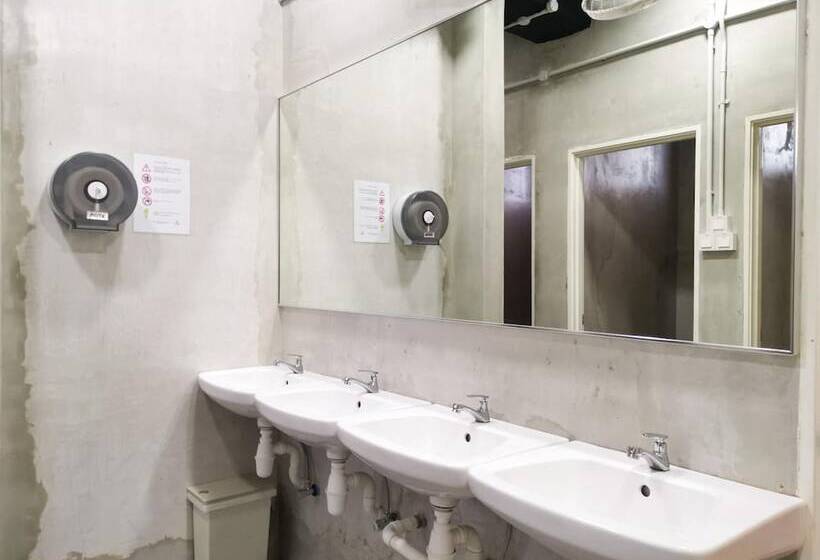 Attrus By Lse   Hostel