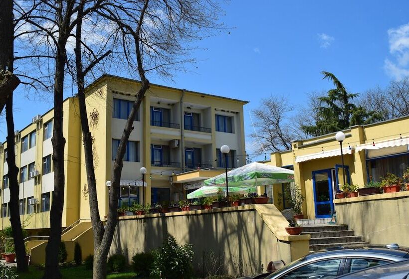 Balneo Hotel St Mina