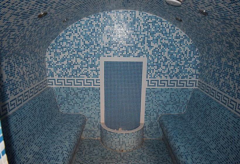 Balneo Hotel St Mina